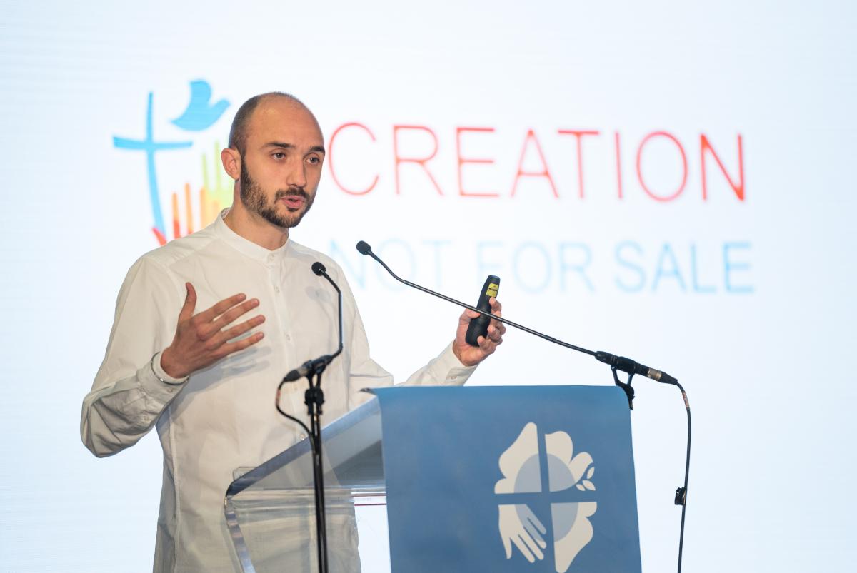 Martin Kopp speaks at the thematic plenary on "Creation - Not for Sale" at the Twelfth Assembly of the Lutheran World Federation. Photo: LWF/Albin Hillert